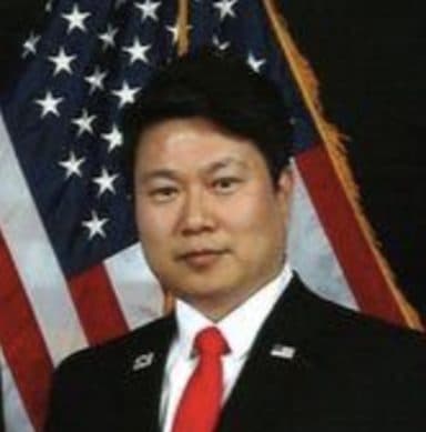 Calvin Lee