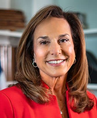 Lisa McClain